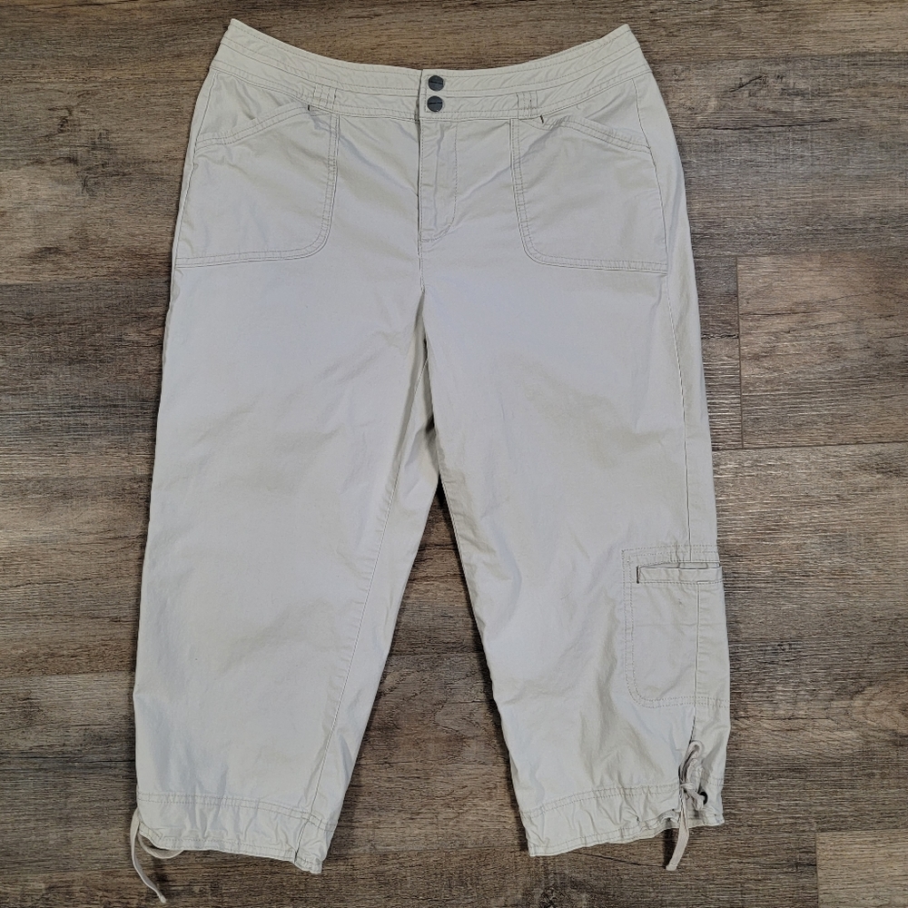 Coldwater Creek Womens sz 8 Cargo Capri Cropped Pants Summer Light Beige Khaki